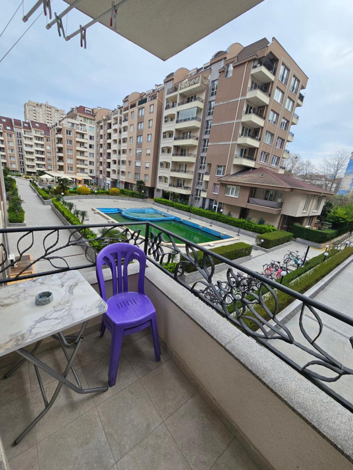 Студио Перла Burgas Stad Buitenkant foto